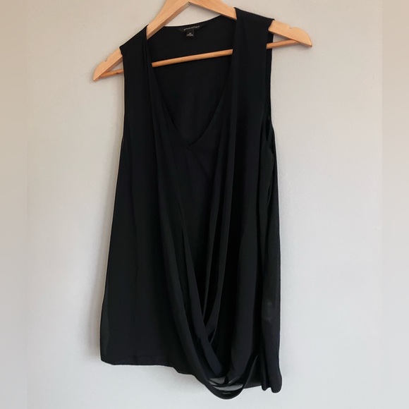 BANANA REPUBLIC Black V-Neck Faux Wrap Tank Blouse Size M - Picture 5 of 11